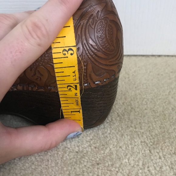 Clogs - Picture 4 of 5